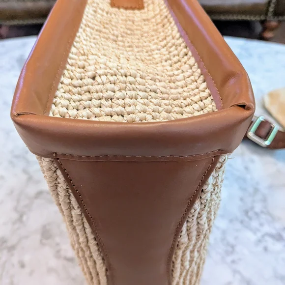 Christian Louboutin "By My Side"Mini Raffia Tote bag with leather trim - Picture 5 of 10